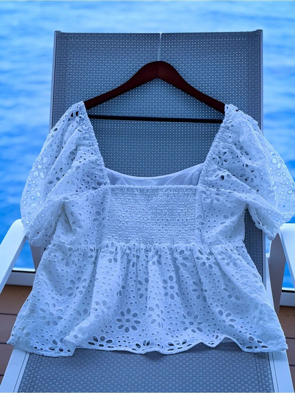 Lilly Pulitzer Eyelet Puff-Sleeve Peplum Top 100% Cotton Summer Coastal Preppy
